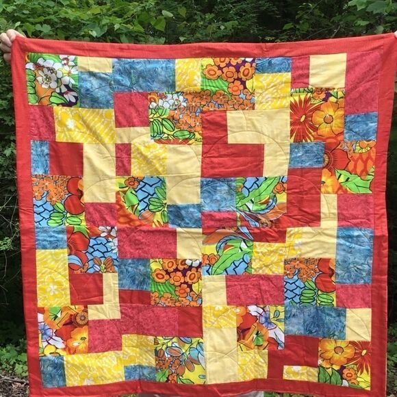 NWT Handcrafted Bright Quilt - Picture 1 of 13